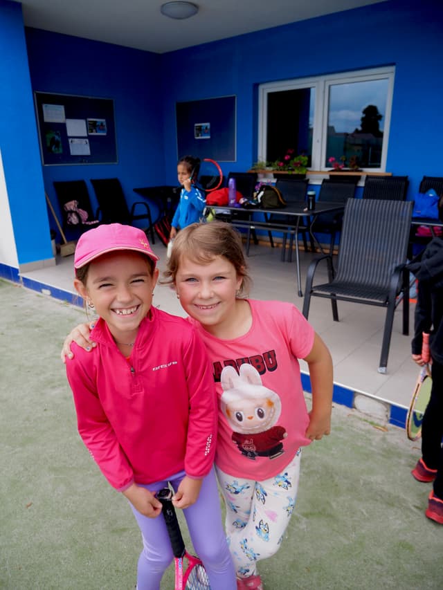 Kamarádství a radost na kurtu